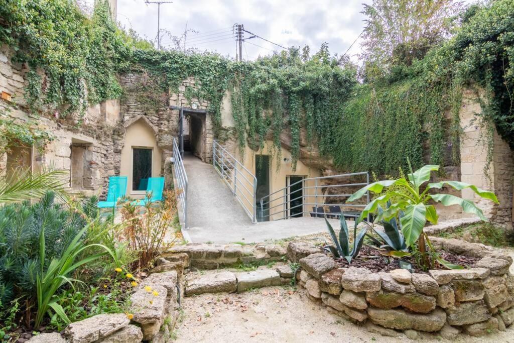 Maison Troglodytique Doue La Fontaine Exteriör bild
