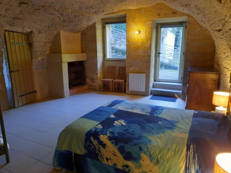 Maison Troglodytique Doue La Fontaine Exteriör bild