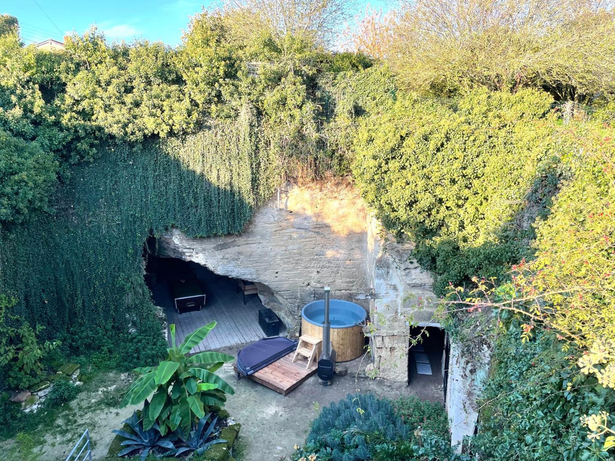 Maison Troglodytique Doue La Fontaine Exteriör bild